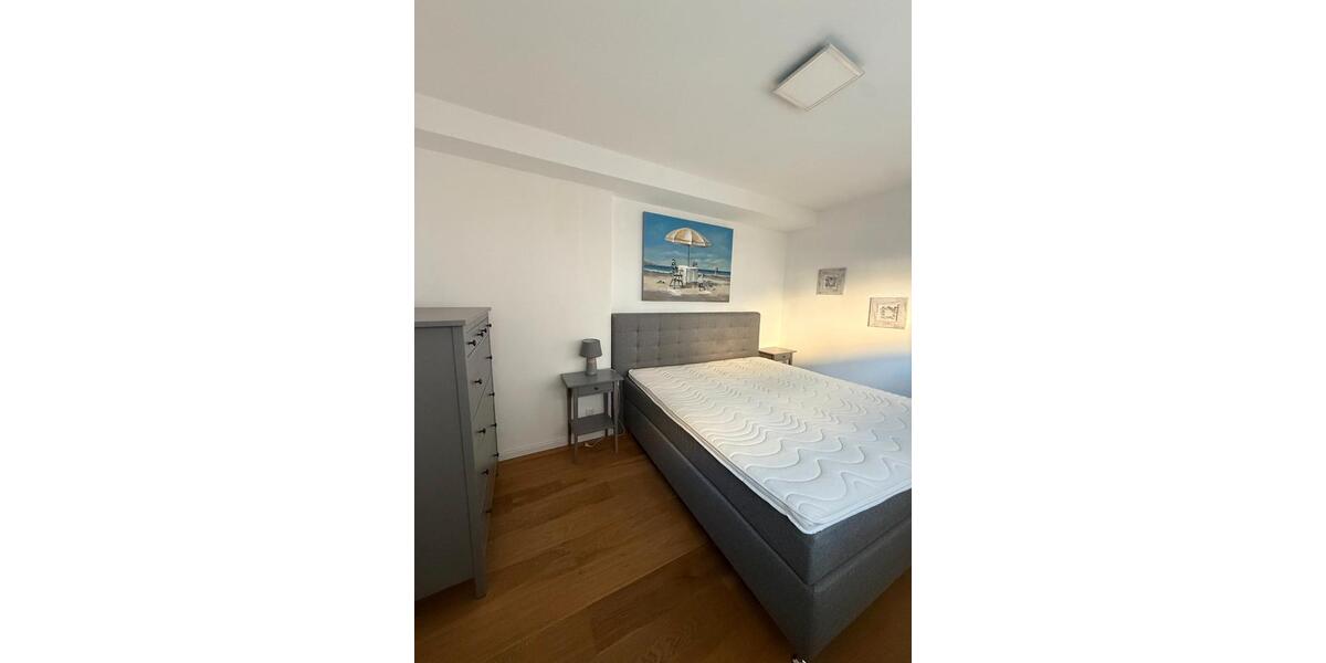Erdgeschoßwohnung Mönchengladbach - 2 Zimmer, 68 m&sup2;, 720&euro; | Angebot:26492230