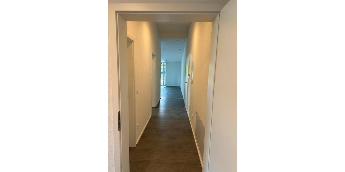 Dachgeschoßwohnung Tuttlingen - 3 Zimmer, 70 m&sup2;, 730&euro; | Angebot:26639167