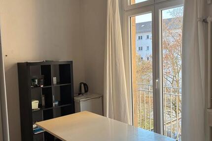 Wohnen auf Zeit Karlsruhe Knielingen - 1 Zimmer, 13 m&sup2;, 435&euro; | Angebot:26268178