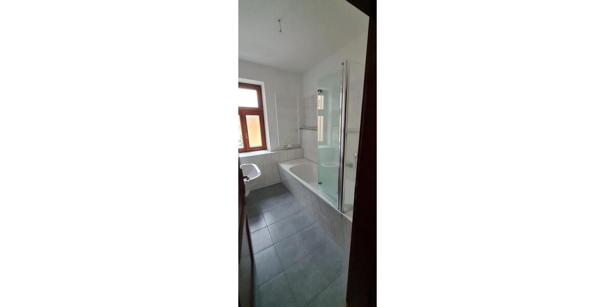 Etagenwohnung Meißen - 2 Zimmer, 54 m&sup2;, 350&euro; | Angebot:26621398