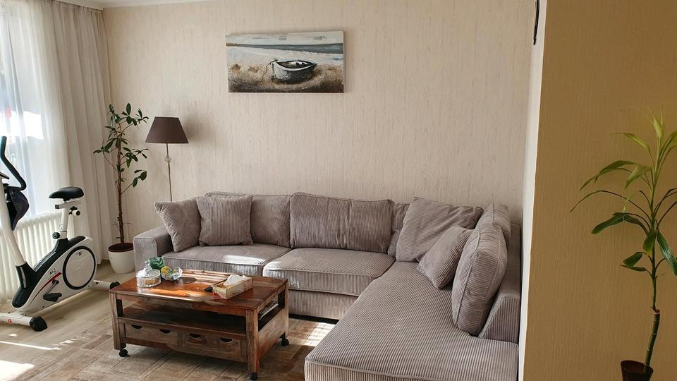 Wohnen auf Zeit Bonn Hardtberg - 1 Zimmer, 12 m&sup2;, 600&euro; | Angebot:26069362