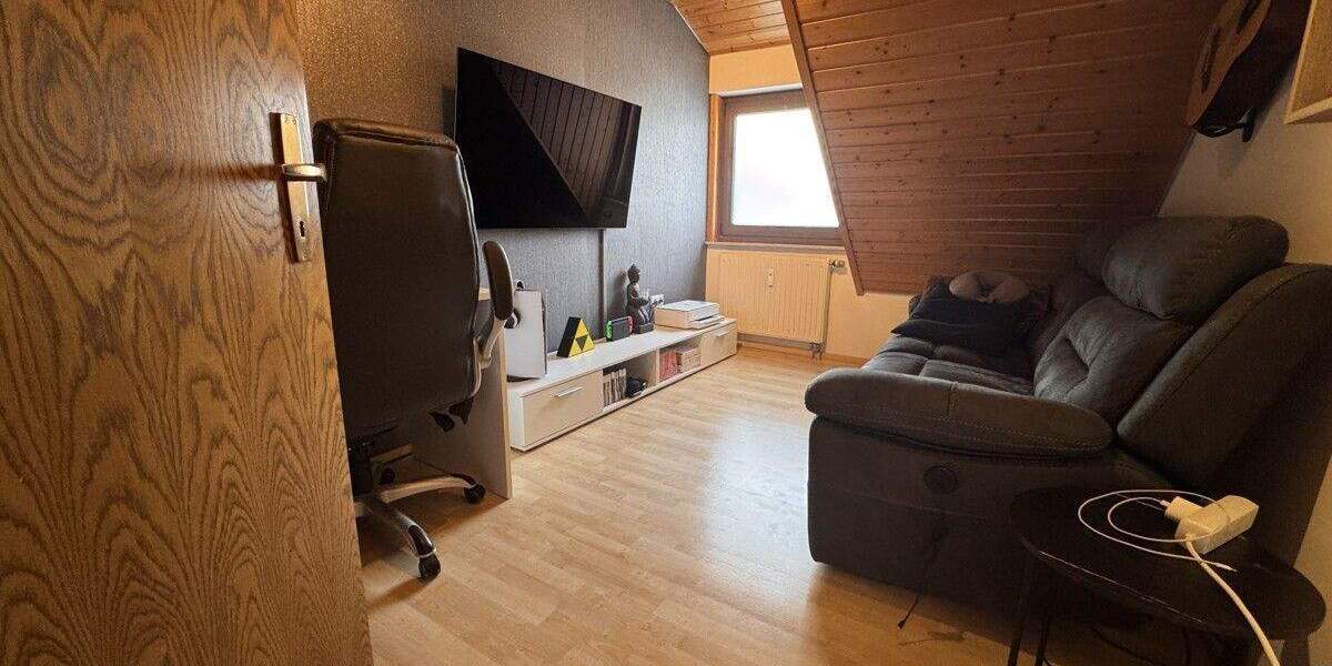 Etagenwohnung Crailsheim - 3 Zimmer, 93 m&sup2;, 860&euro; | Angebot:24515416