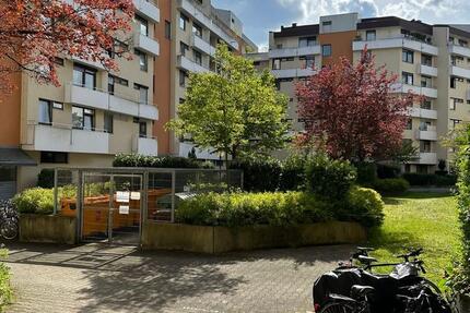 Wohnung Neusäß - 2 Zimmer, 45 m&sup2;, 850&euro; | Angebot:25299615