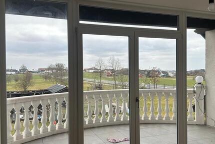 Wohnung Wiehl - 2 Zimmer, 75 m&sup2;, 910&euro; | Angebot:24697642