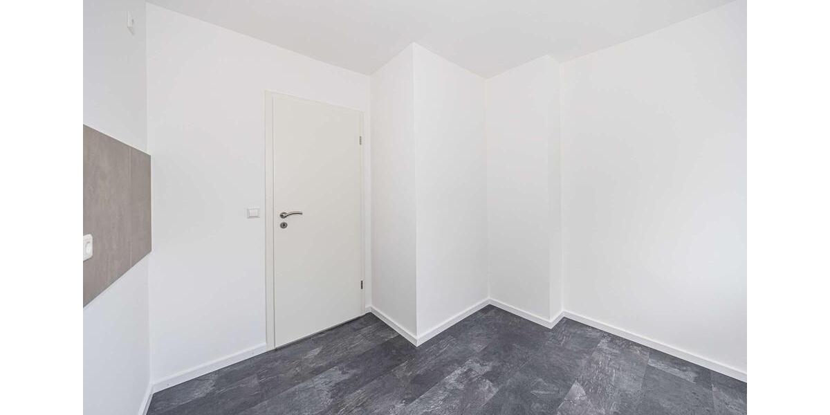 Etagenwohnung Borna - 4 Zimmer, 70 m&sup2;, 620&euro; | Angebot:26545942