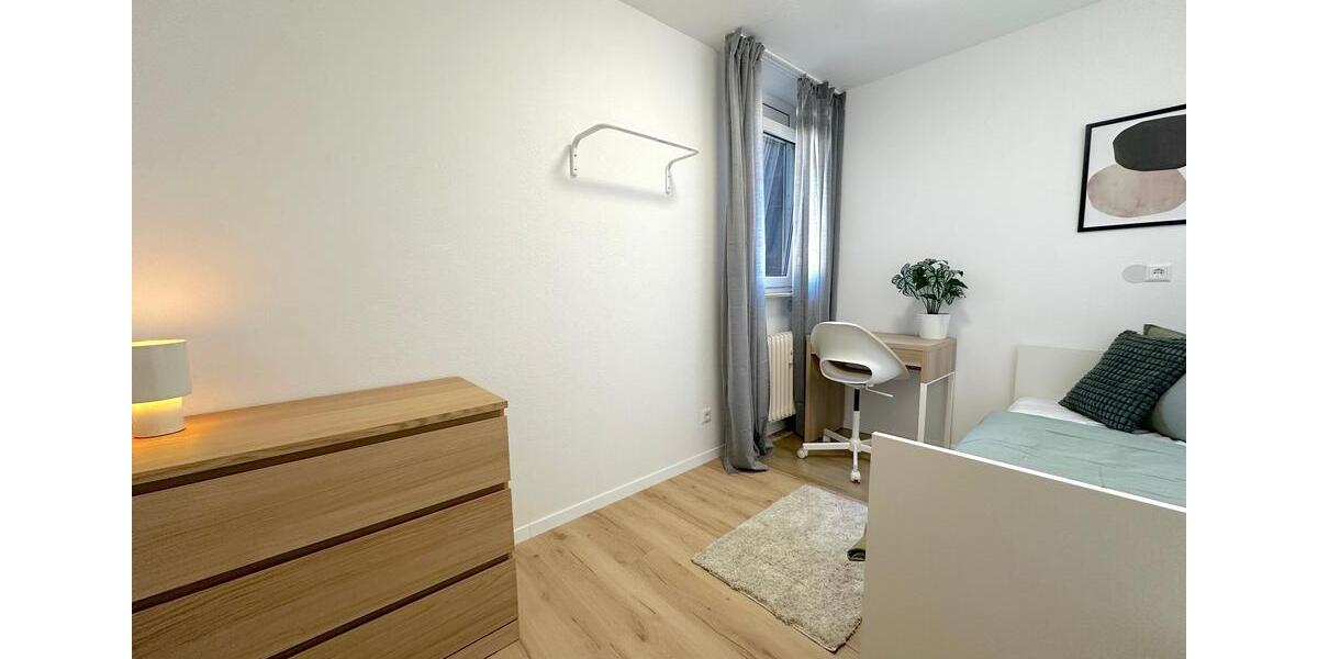 Etagenwohnung Ludwigshafen am Rhein - 1 Zimmer, 9 m&sup2;, 390&euro; | Angebot:24806470
