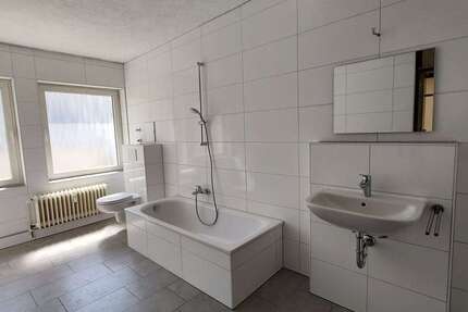 Wohnung Saarbrücken Alt-Saarbrücken - 2 Zimmer, 72 m&sup2;, 700&euro; | Angebot:26944584