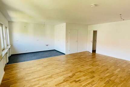 Wohnung Nürnberg Rabus - 2 Zimmer, 76 m&sup2;, 980&euro; | Angebot:26950739