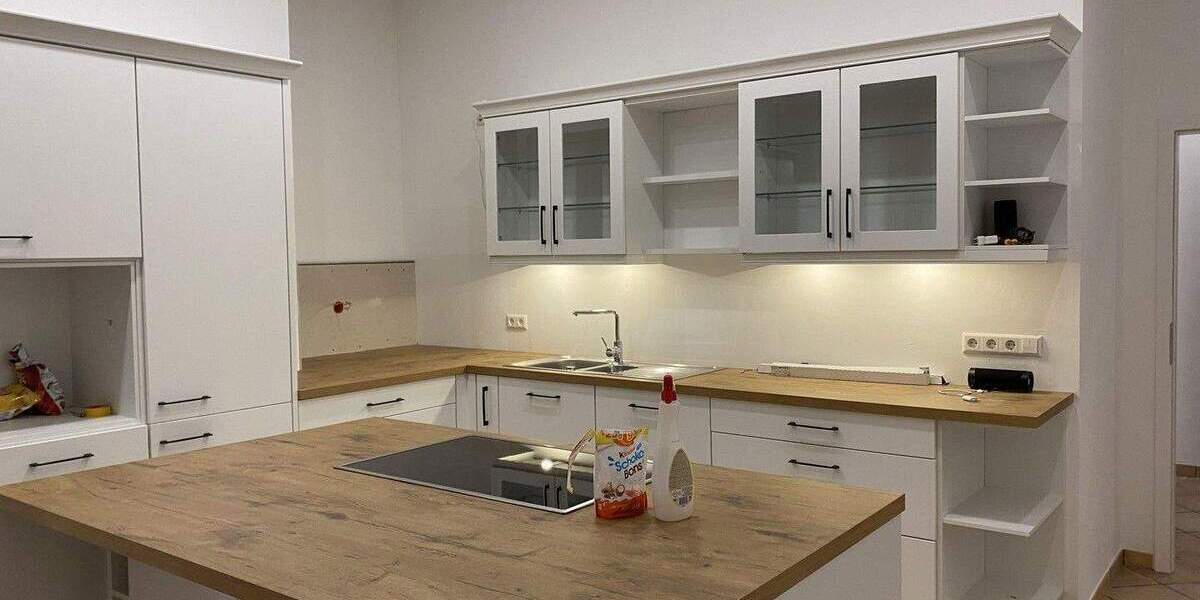 Etagenwohnung Donaueschingen - 7 Zimmer, 312 m&sup2;, 2.190&euro; | Angebot:25114620