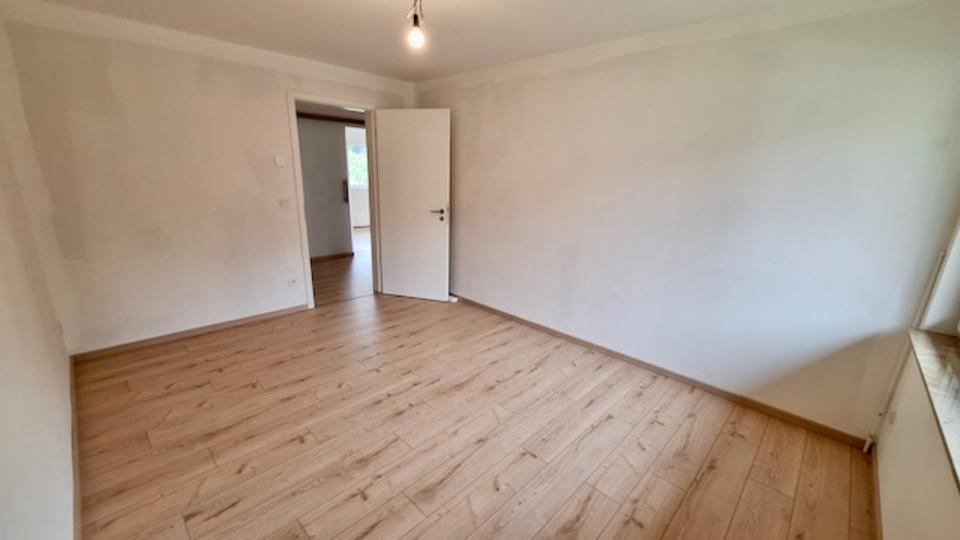Etagenwohnung Windeck - 3 Zimmer, 86 m&sup2;, 850&euro; | Angebot:24818721