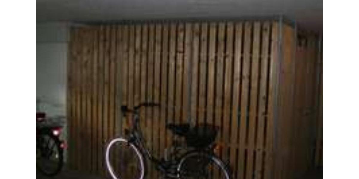 1 Raum WHG 1. OG mit PKW - Stellplatz 1 zimmer