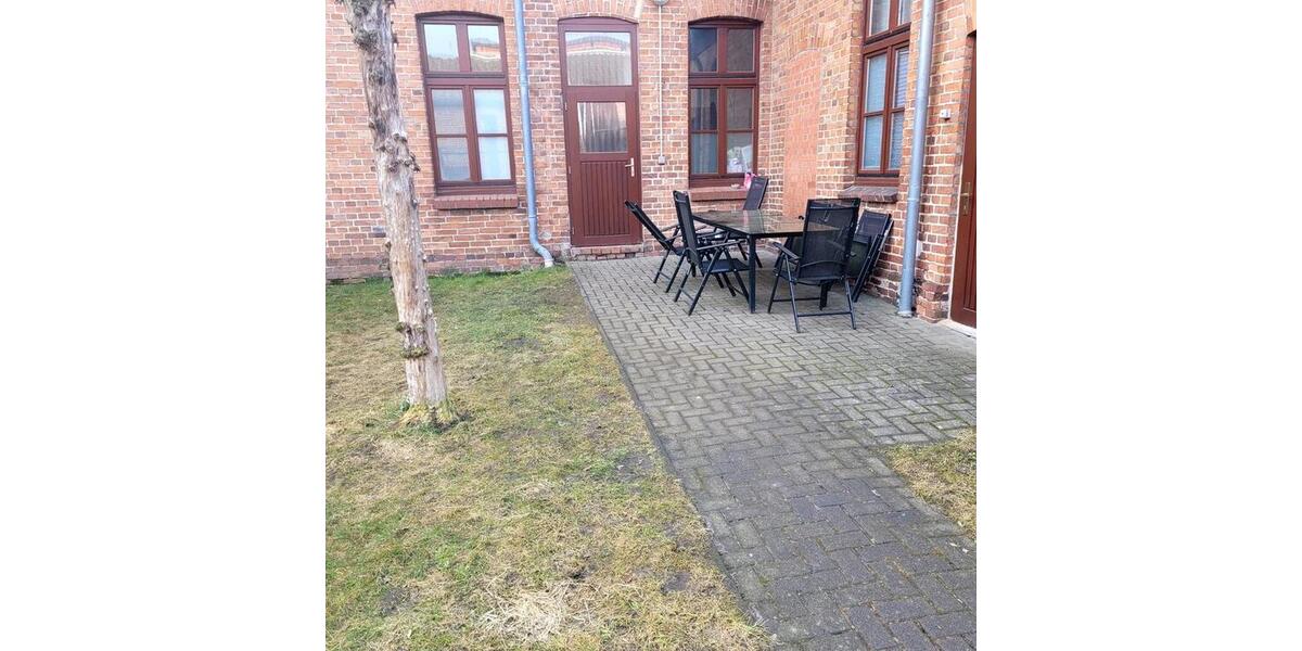 Erdgeschoßwohnung Malchin - 1 Zimmer, 36 m&sup2;, 234&euro; | Angebot:25540735