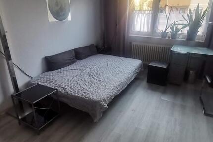 Wohnen auf Zeit Lampertheim - 3 Zimmer, 85 m&sup2;, 520&euro; | Angebot:26075436