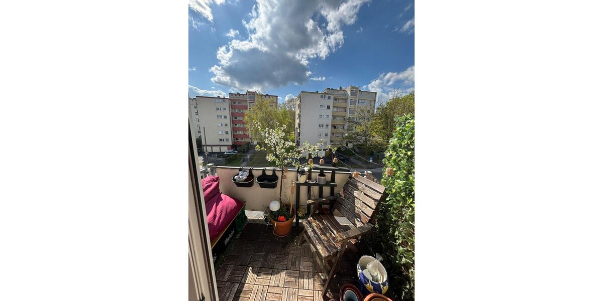 Etagenwohnung Kassel - 1 Zimmer, 27 m&sup2;, 335&euro; | Angebot:26260762