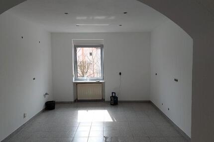 Wohnung Eppelborn - 2 Zimmer, 80 m&sup2;, 650&euro; | Angebot:26295592