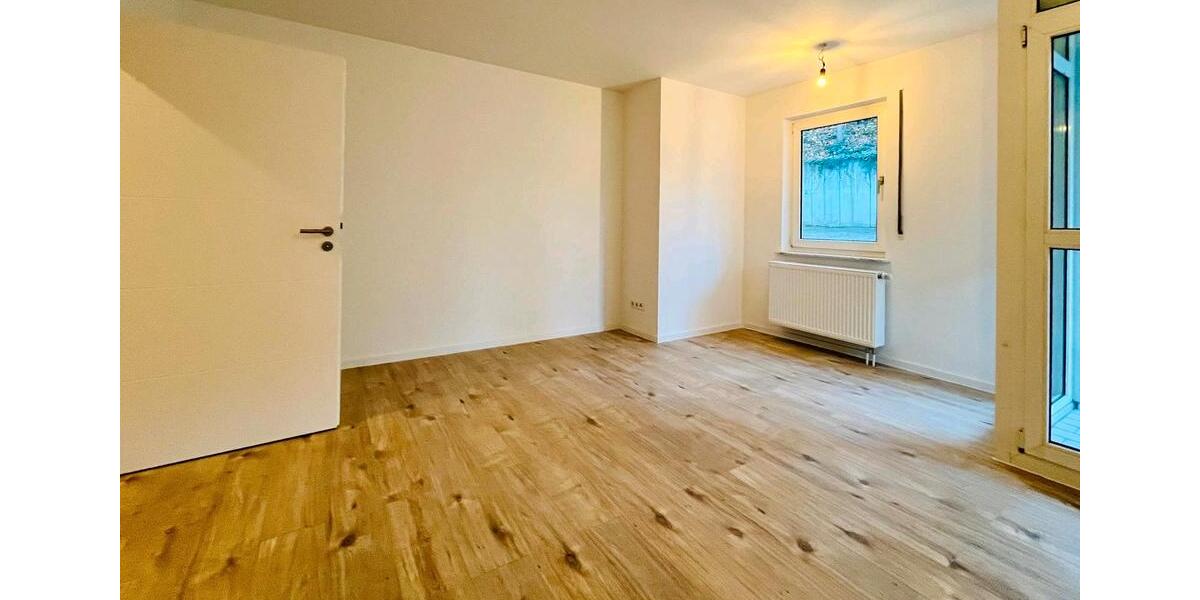 Terrassenwohnung Grimma - 3 Zimmer, 67 m&sup2;, 640&euro; | Angebot:25901702