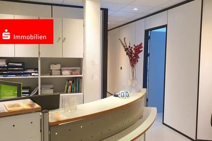 Büro- oder Praxisräume ! Zentral, lichtverwöhnt und mit Erweiterungspotential ! zimmer