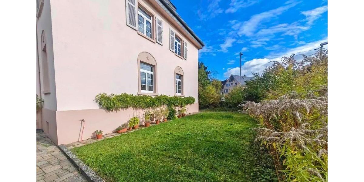 Etagenwohnung Bad Kreuznach Bad Münster am Stein-Ebernburg - 4 Zimmer, 123 m&sup2;, 1.350&euro; | Angebot:25986624