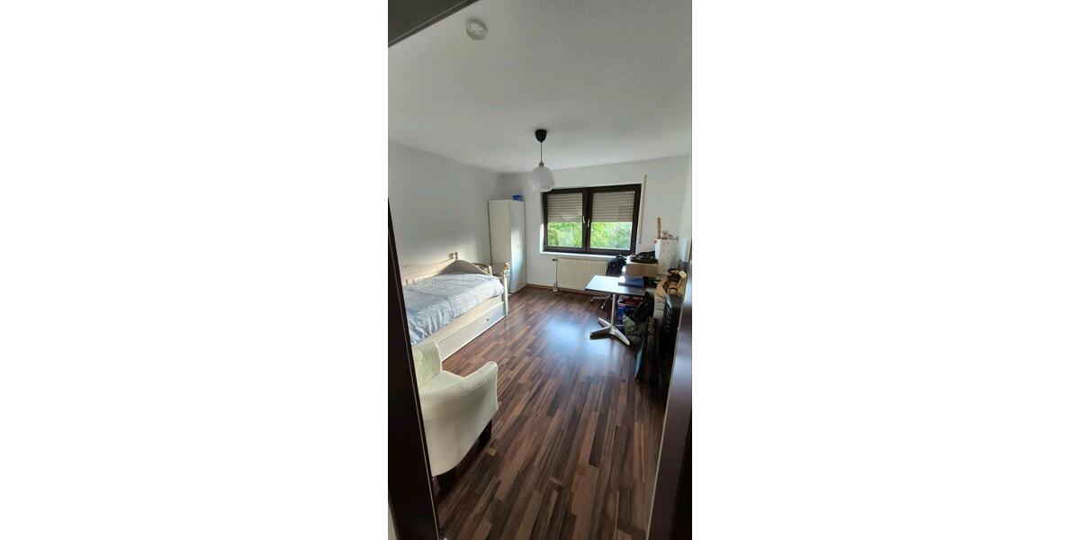 Etagenwohnung Bielefeld Jöllenbeck - 3 Zimmer, 70 m&sup2;, 748&euro; | Angebot:26656137