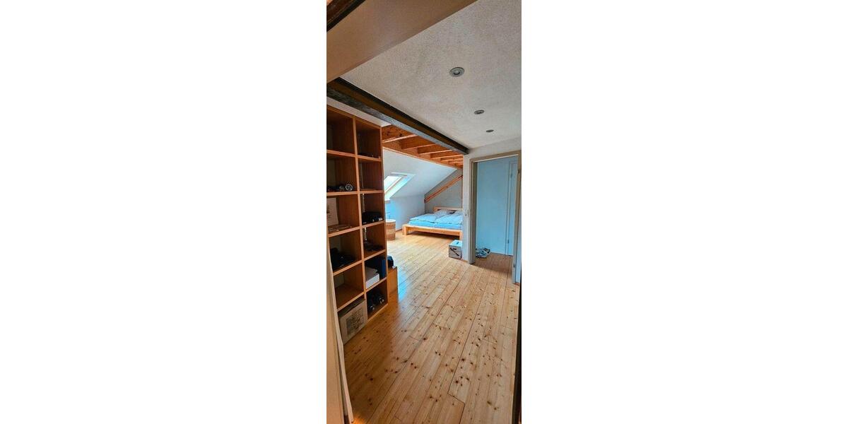 Dachgeschoßwohnung Hirschberg an der Bergstraße - 2 Zimmer, 54 m&sup2;, 750&euro; | Angebot:26547351