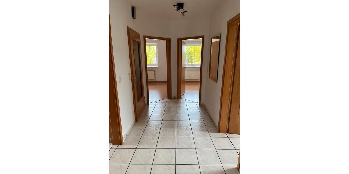 Dachgeschoßwohnung Heide - 3 Zimmer, 82 m&sup2;, 850&euro; | Angebot:26598202