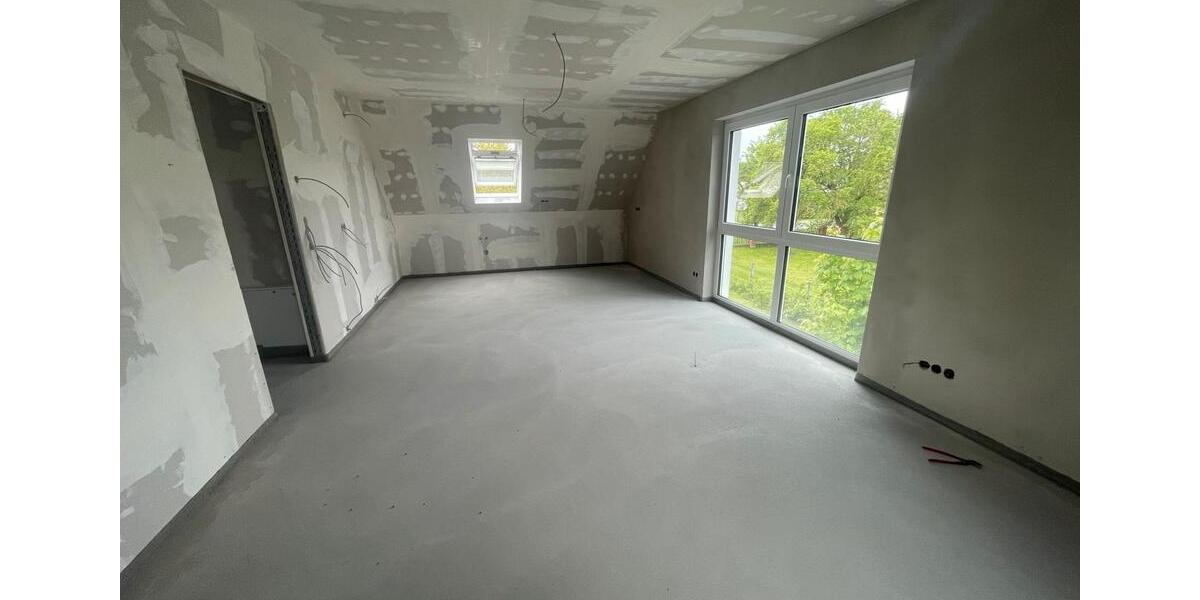 Dachgeschoßwohnung Lalendorf - 5 Zimmer, 93 m&sup2;, 1.325&euro; | Angebot:26545908