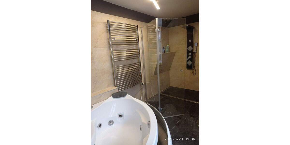 für Individualisten sonniges EFH im grünen Pankow- Niederschönhausen 6 zimmer