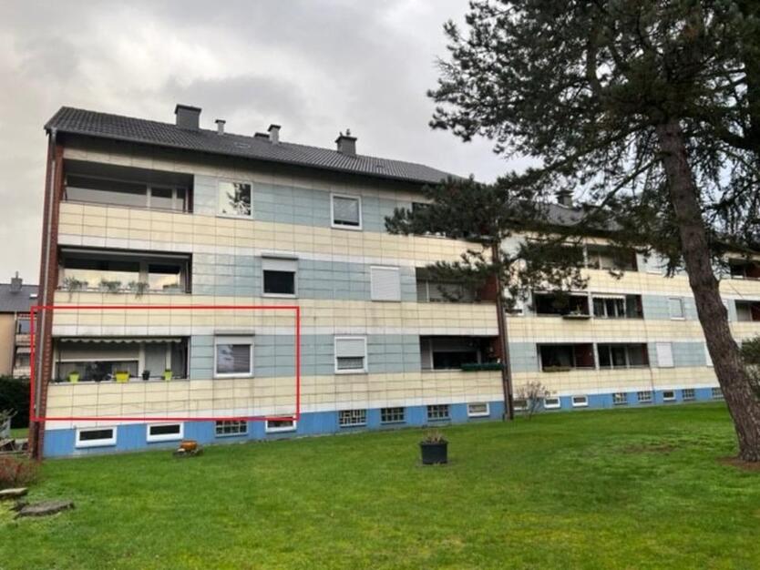 3-Zimmer EG-Wohnung mit Balkon