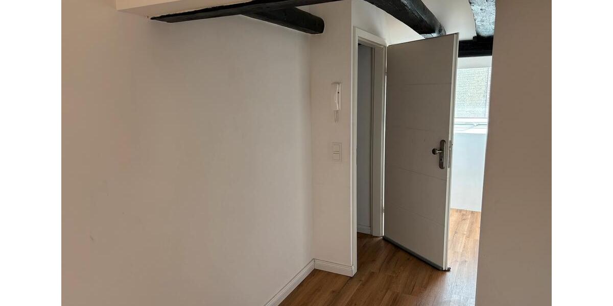 Dachgeschoßwohnung Meppen - 3 Zimmer, 72 m&sup2;, 1.000&euro; | Angebot:25779782