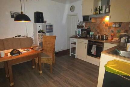 Wohnung Edewecht - 3 Zimmer, 100 m&sup2;, 890&euro; | Angebot:27594905