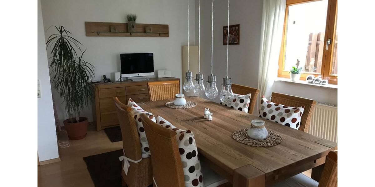 Gepflegte, individuelle Doppelhaushälfte in Rietberg 5 zimmer