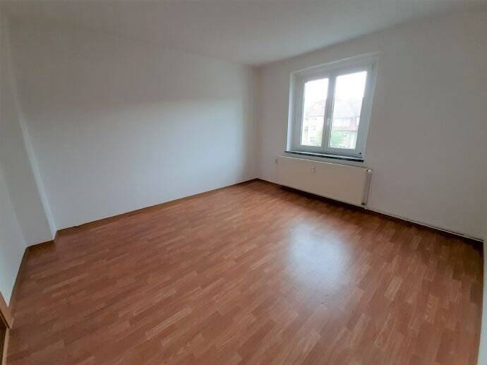 Etagenwohnung Löbau - 3 Zimmer, 67 m&sup2;, 454&euro; | Angebot:26641658