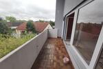 3- Zi. DG Wohnung mit 2 Balkonen und Garage