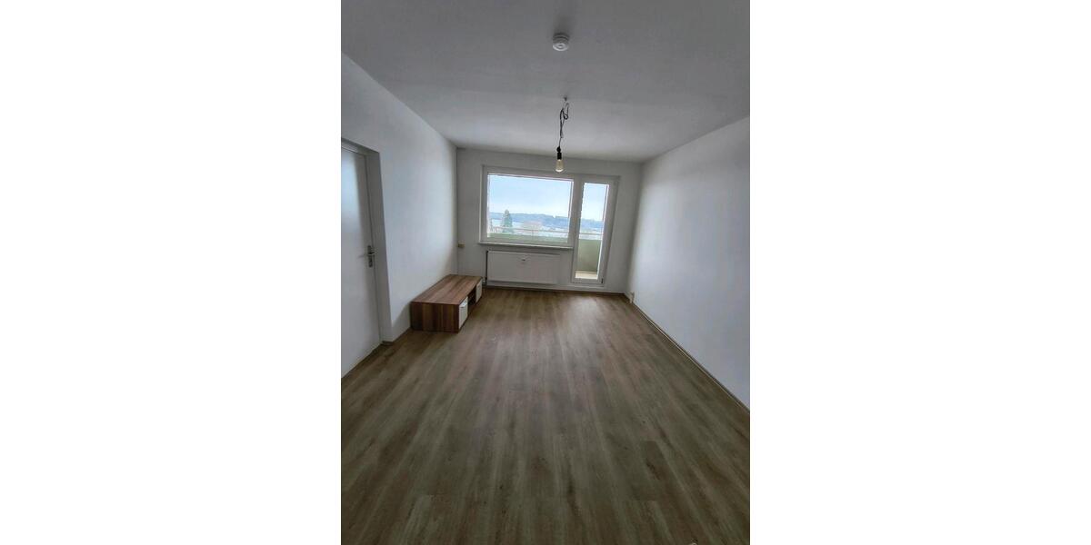 Dachgeschoßwohnung Stavenhagen - 2 Zimmer, 50 m&sup2;, 490&euro; | Angebot:25049809