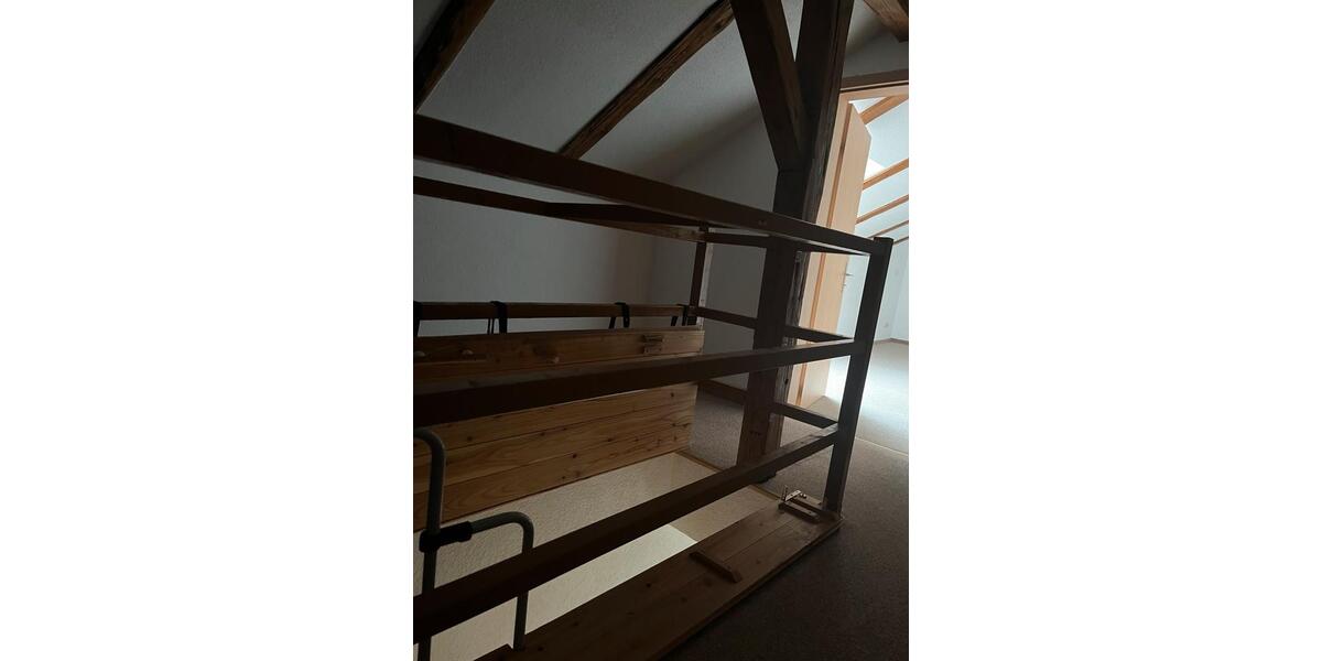 Dachgeschoßwohnung Riesa - 3 Zimmer, 75 m&sup2;, 375&euro; | Angebot:26455391