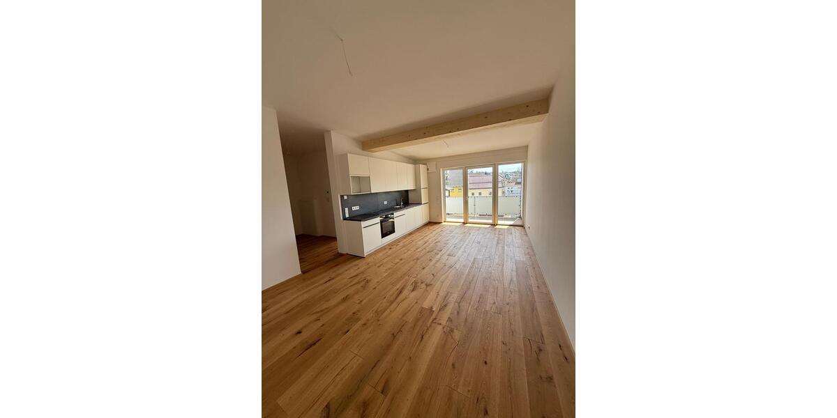 Etagenwohnung Ortenburg - 2 Zimmer, 55 m&sup2;, 670&euro; | Angebot:25764436