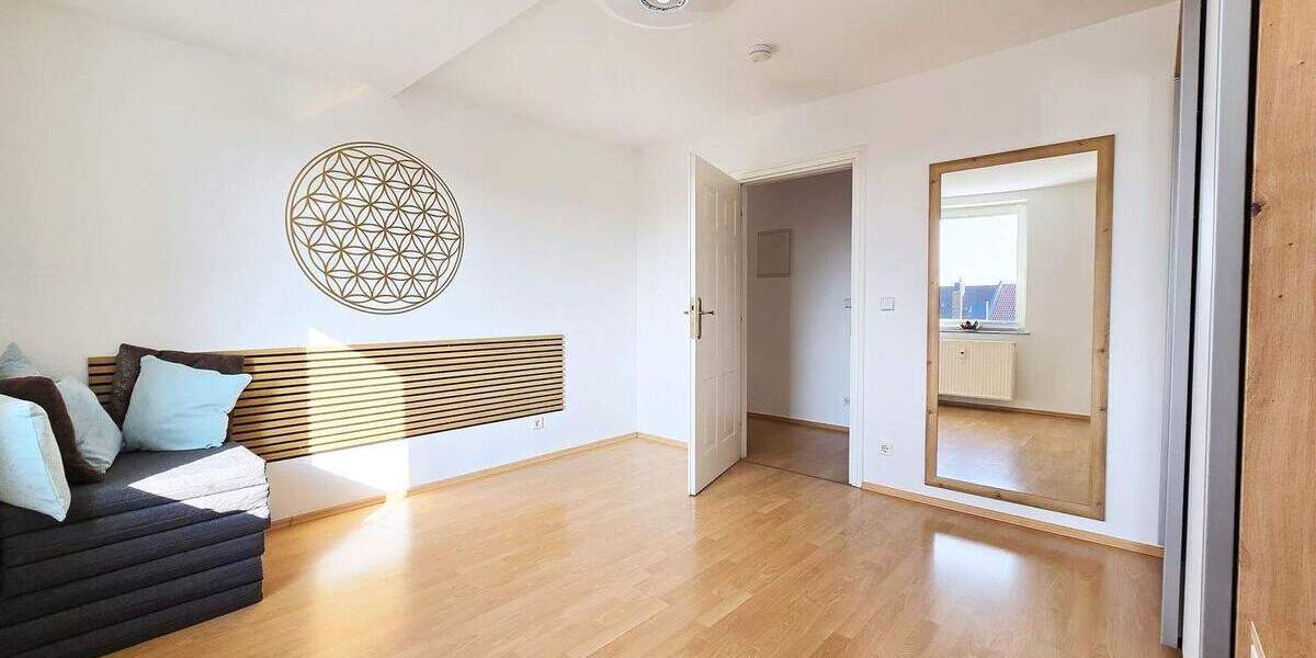 Etagenwohnung Köthen (Anhalt) Köthen - 2 Zimmer, 64 m&sup2;, 420&euro; | Angebot:25995892