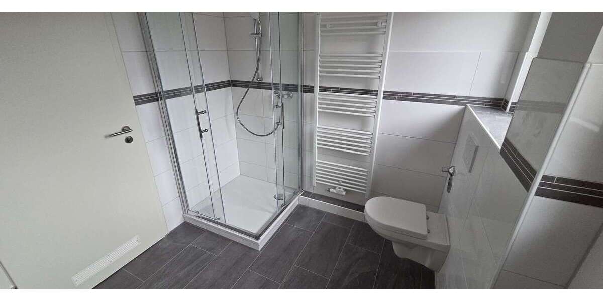 Etagenwohnung Krefeld Krefeld-Mitte - 3 Zimmer, 77 m&sup2;, 660&euro; | Angebot:25125814