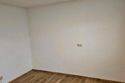 WG Zimmer, 12qm, Aalen, 400€warm 1 zimmer