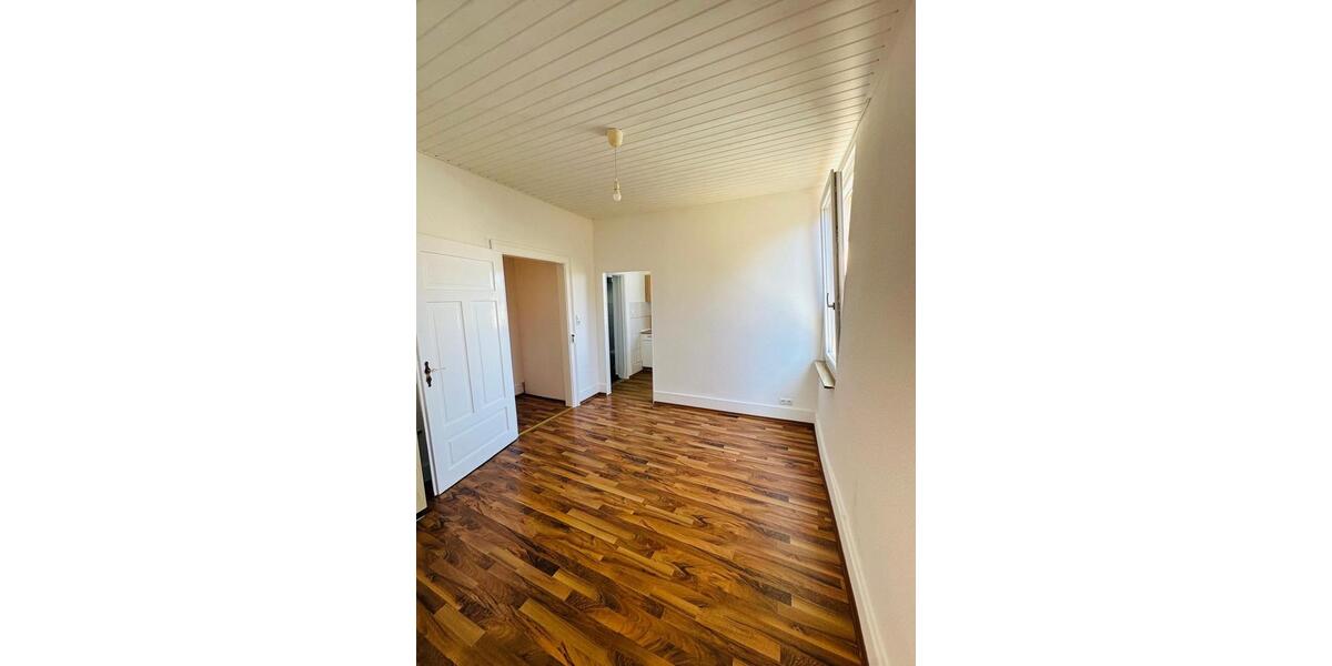 Etagenwohnung Stuttgart Stuttgart-Süd - 2 Zimmer, 40 m&sup2;, 990&euro; | Angebot:26697103