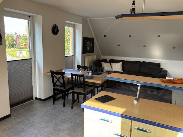 Dachgeschoßwohnung Satow - 2 Zimmer, 52 m&sup2;, 530&euro; | Angebot:24813952