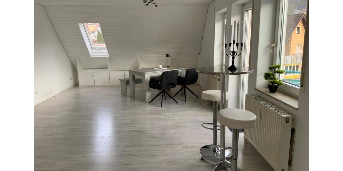 Dachgeschoßwohnung Heilbronn - 2 Zimmer, 50 m&sup2;, 710&euro; | Angebot:24764888