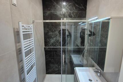 WG Zimmer in 4er WG. Voll möbliert. Renoviert 4 zimmer