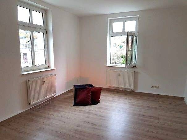 Etagenwohnung Gornsdorf - 2 Zimmer, 60 m&sup2;, 350&euro; | Angebot:21644838