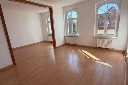 Wohnung Gera Untermhaus - 3 Zimmer, 85 m&sup2;, 425&euro; | Angebot:27286962