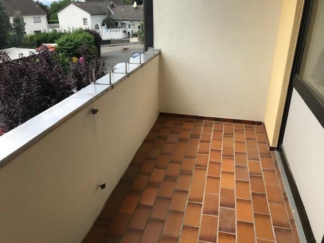 Ruhige 2-Zimmer-Wohnung mit Balkon -WBS erforderlich! zimmer
