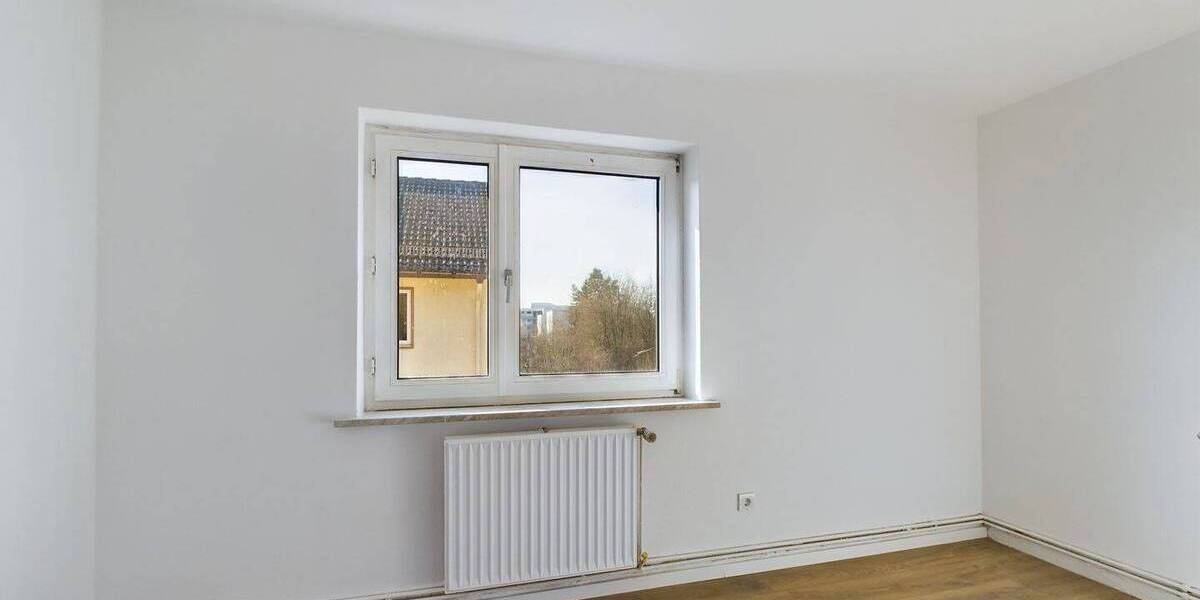 Etagenwohnung Rödental Mönchröden - 2 Zimmer, 56 m&sup2;, 550&euro; | Angebot:26825059
