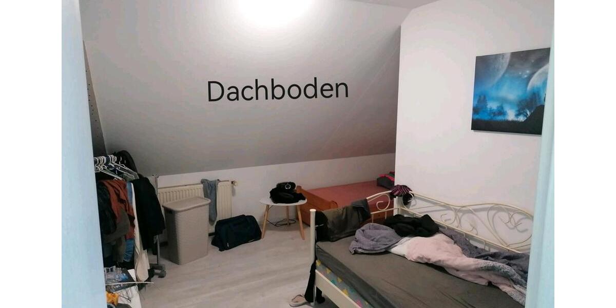 Doppelhaushälfte Lage - 5 Zimmer, 159 m&sup2;, 1.580&euro; | Angebot:26215495