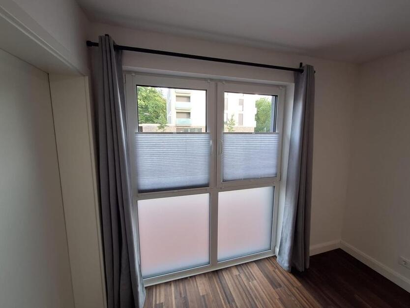 Exklusive 2 Zimmer Neubauwohnung mit Stellplatz und Einbauküche zimmer