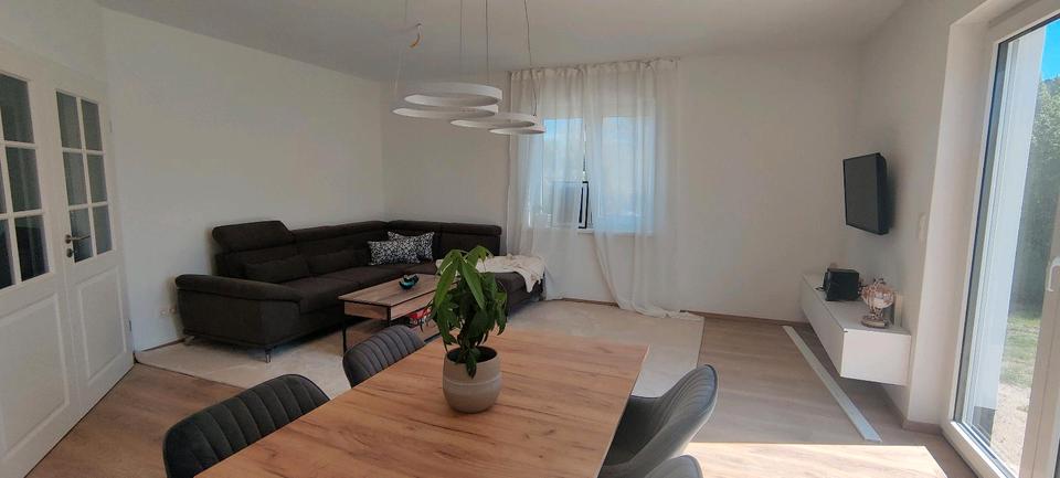 Wohnen auf Zeit Schulzendorf - 4 Zimmer, 130 m&sup2;, 670&euro; | Angebot:26372775